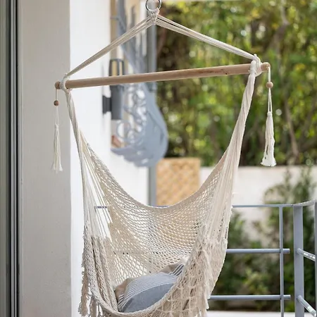 Jardin La Bohémienne Du Mandara , Juan-les-pins, Cote D Azur *