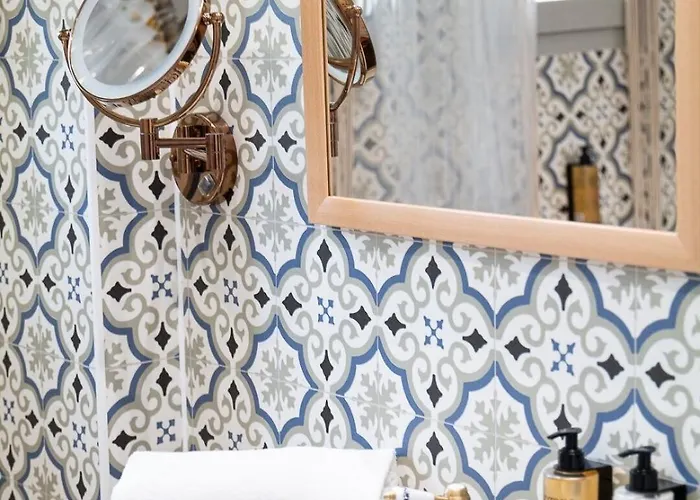 La Bohemienne Du Mandara Juan-les-Pins